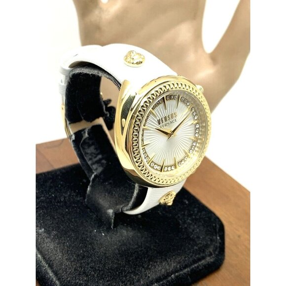 Versus by Versace Women's Watch VSPHF2921 Gold Case White Leather Band 3… - Picture 2 of 14